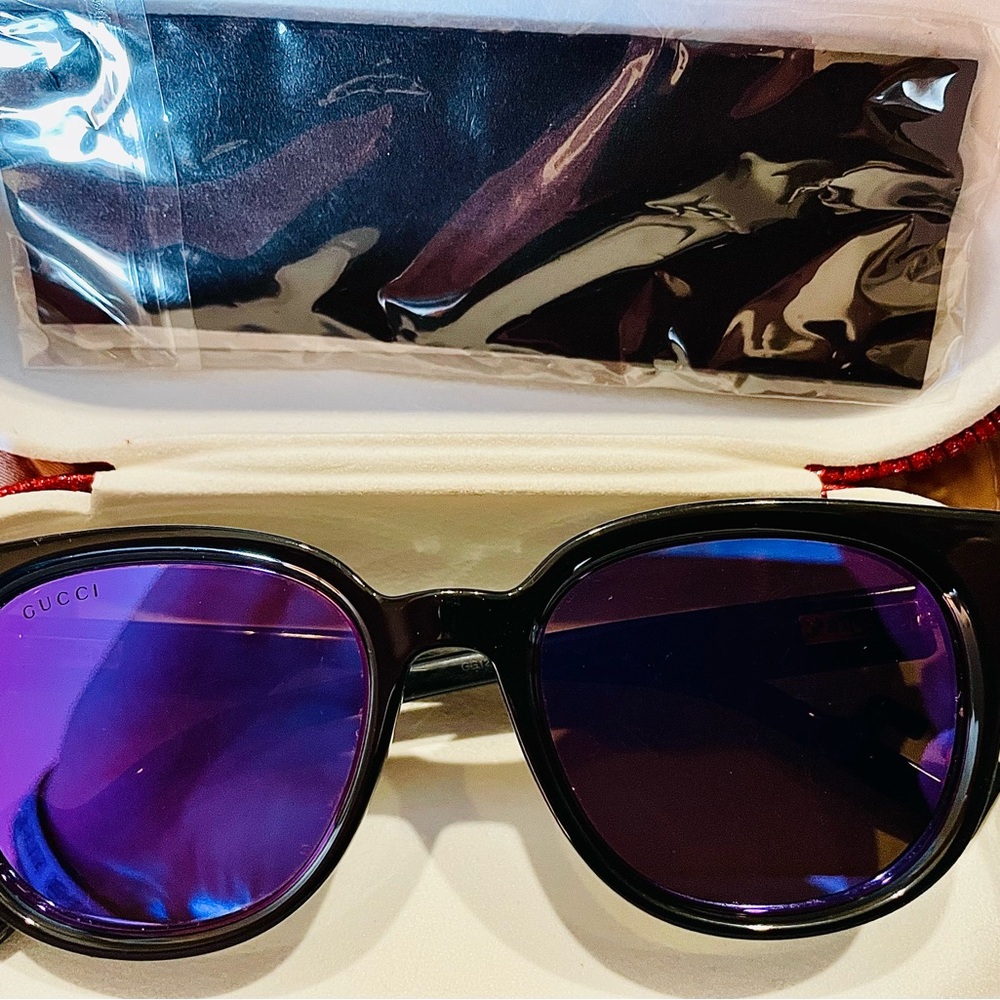 SOLD!! GUCCI BLACK OVAL SUNGLASSES GG1237Sool - Picture 8 of 13